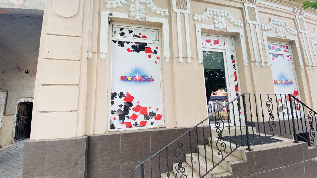 ŠURANY PRENÁJOM OBCHODNÉHO PRIESTORU V CENTRE MESTA