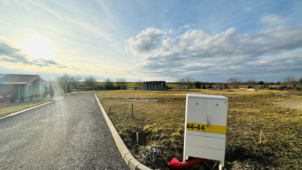 STAVEBNÝ POZEMOK RADAVA