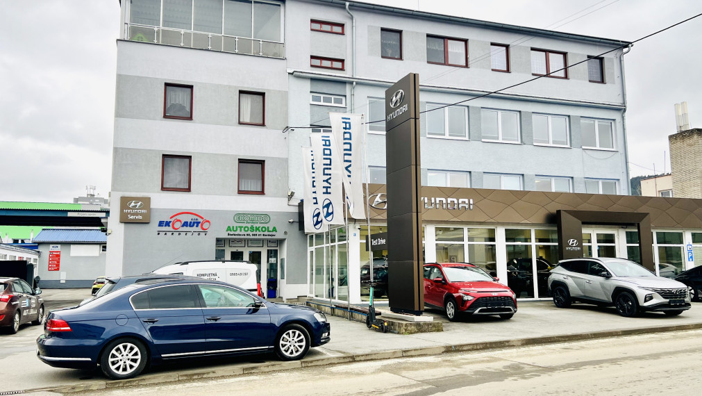 Kancelária na prenájom s parkovacím miestom,  ul.Štefánikova, Bardejov