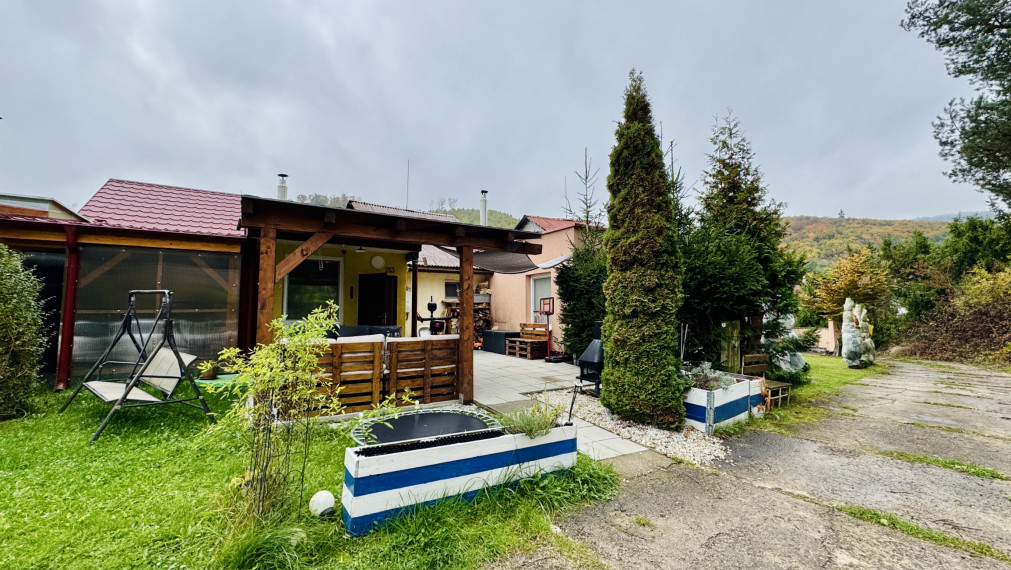 Na predaj rekreačná chata s pozemkom, Domaša, Valkov