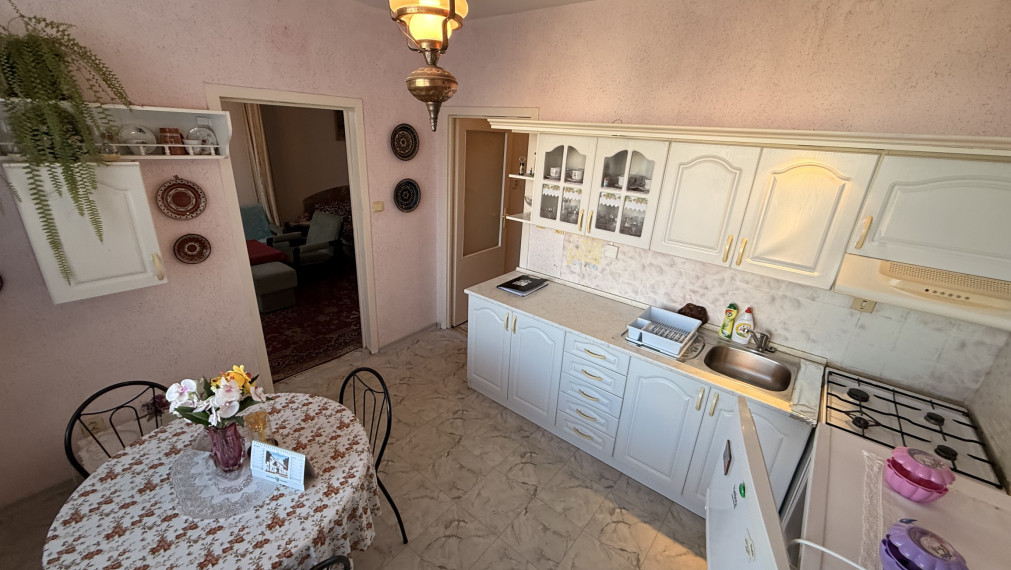 PRIESTRANNÝ 2-IZBOVÝ BYT – NÁBREŽNÁ 32, NOVÉ ZÁMKY