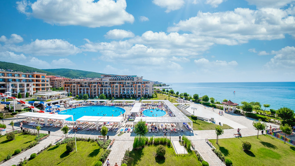 Apartmány PREMIER FORT BEACH v letovisku Sveti Vlas v Bulharsku - NA SPLÁTKY