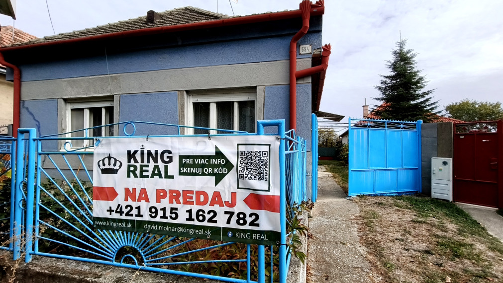 4-izbový rodinný dom v Tešedíkove s pozemkom pri jazere