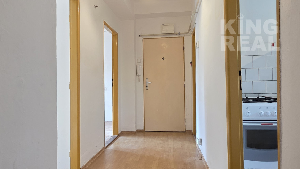 NA PREDAJ - Tehlový 3-izbový byt so ZÁHRADKOU a SÚKROMNÝM DVOROM v širšom CENTRE Prešova!