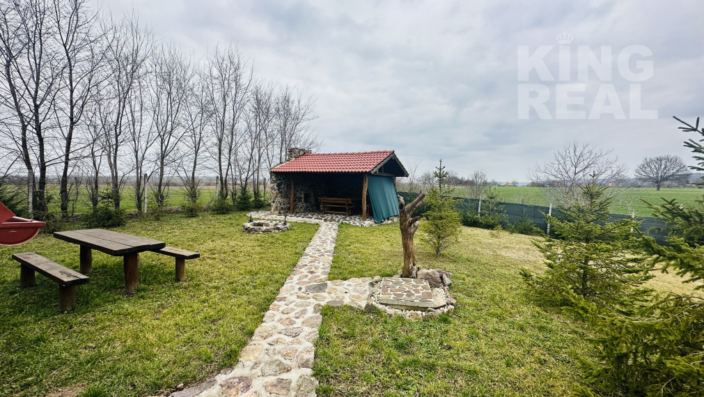 NÁDHERNÁ CHATA RADAVA