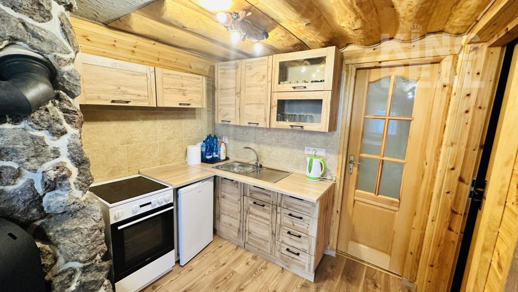 NÁDHERNÁ CHATA RADAVA