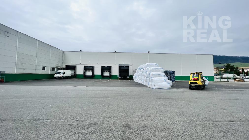 Prenájom nadštandardných Skladovacích priestorov  Prešov