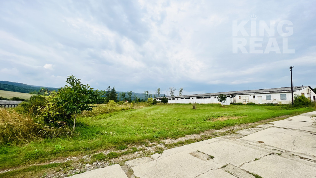 Predaj: Investičný pozemok Uzovský Šalgov 12 361 m2