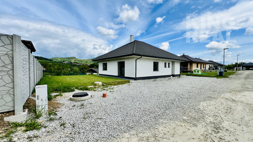 Rodinný dom vo Finticiach - skolaudovaná novostavba