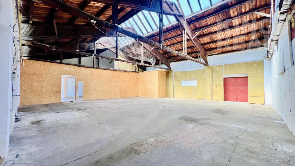 NA PREDAJ 830 m2 Obchodné priestory Masarykova ul. Prešov