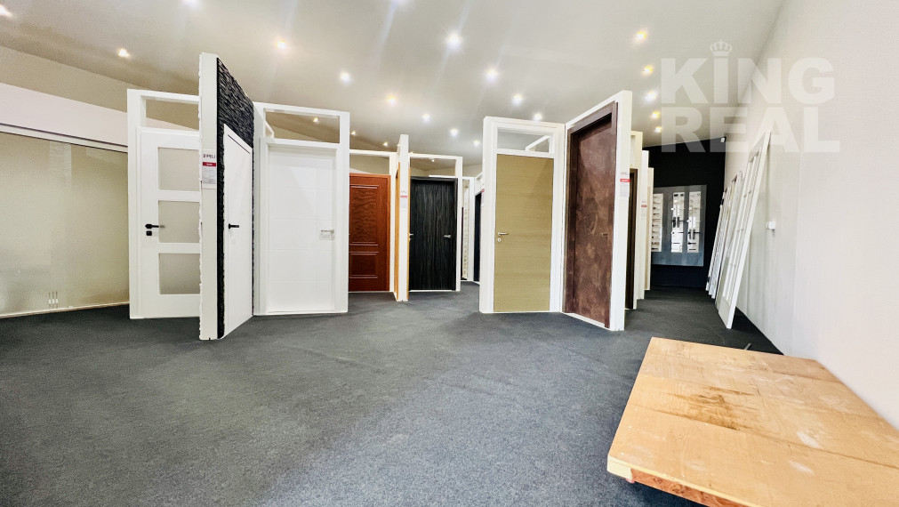 NA PREDAJ 830 m2 Obchodné priestory Masarykova ul. Prešov