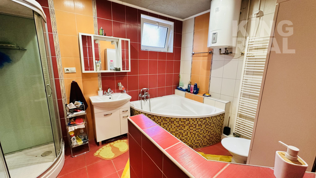 RODINNÝ DOM ÚĽANY NAD ŽITAVOU NA PREDAJ