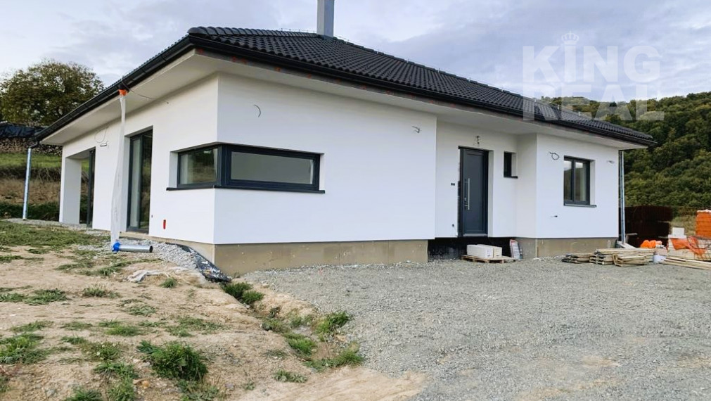 PREDANÝ - Rodinný dom č. 1 v obci Hrabské okr. Bardejov