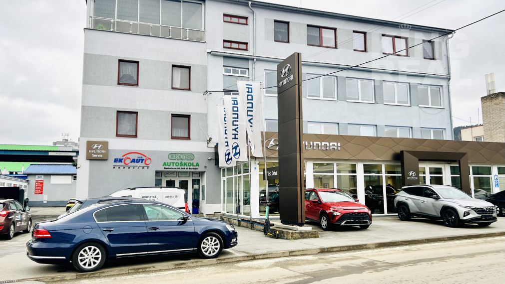 Kancelária na prenájom s parkovacím miestom,  ul.Štefánikova, Bardejov