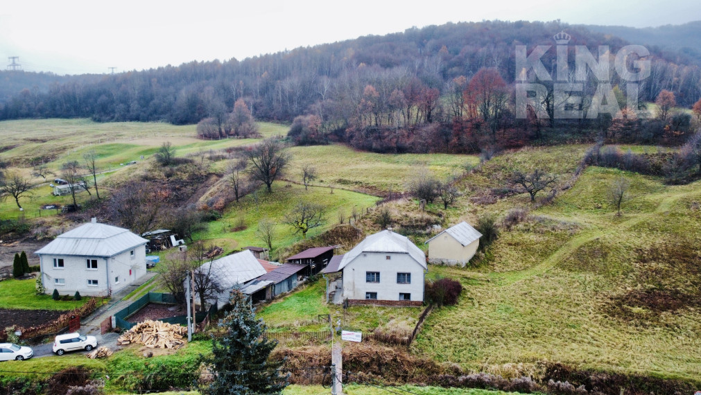 NA PREDAJ RODINNÝ DOM VAGRINEC pozemok 2900m²