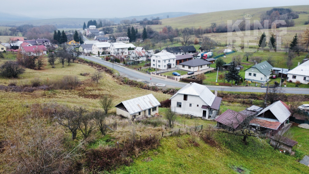 NA PREDAJ RODINNÝ DOM VAGRINEC pozemok 2900m²
