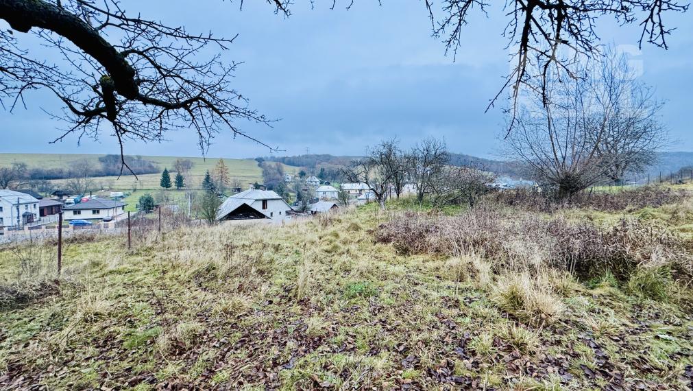 NA PREDAJ RODINNÝ DOM VAGRINEC pozemok 2900m²