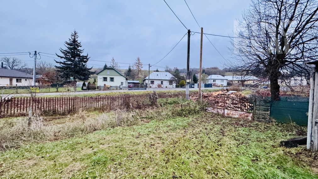 NA PREDAJ RODINNÝ DOM VAGRINEC pozemok 2900m²