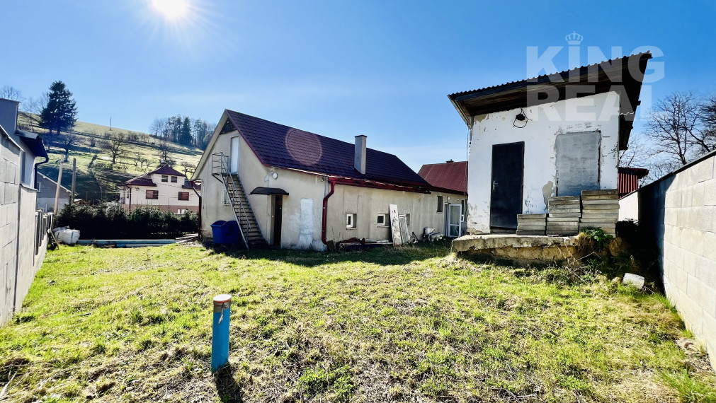 Rodinný dom v obci Lukavica so staveb.povolením a projektom