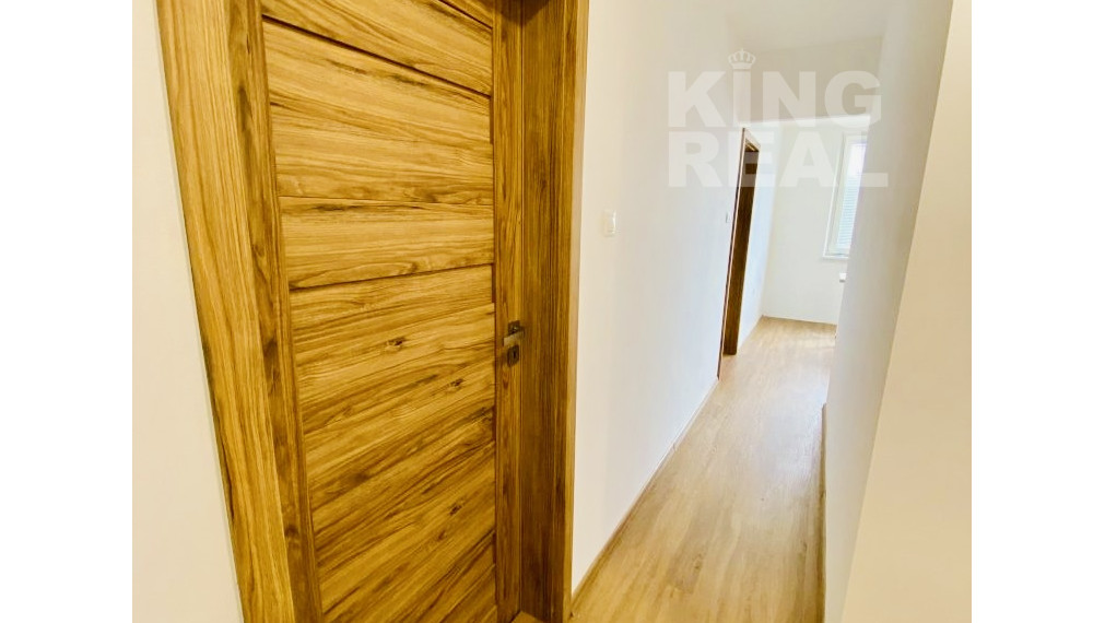 SLNEČNÝ 4- IZBOVÝ BYT NA PREDAJ NOVÉ ZÁMKY