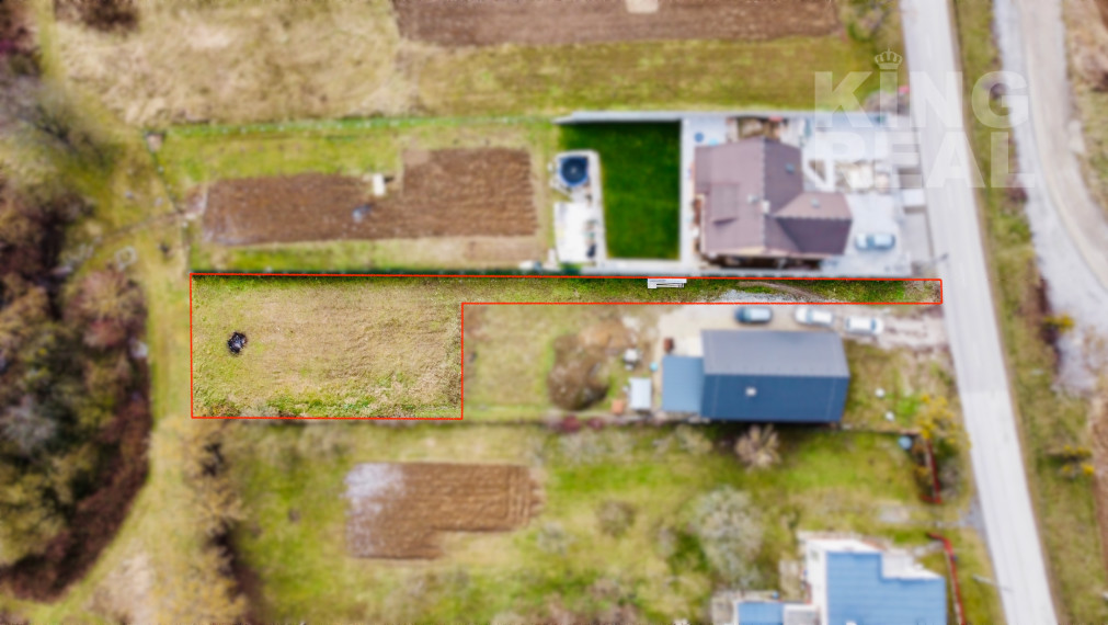 Stavebný pozemok v obci Chrastné