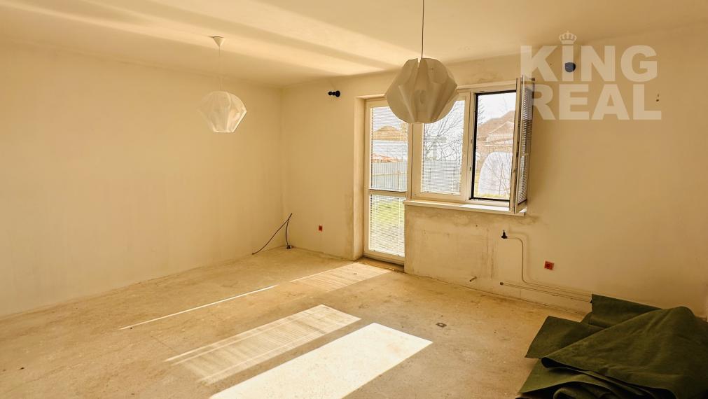 RODINNÝ DOM V KÚPEĽNOM MESTE NESVADY