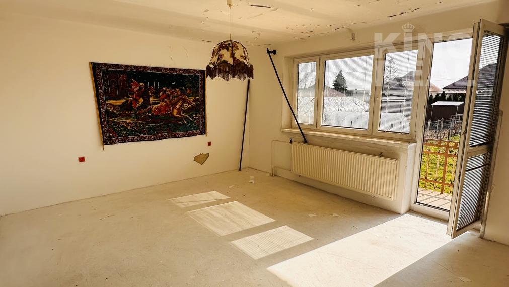 RODINNÝ DOM V KÚPEĽNOM MESTE NESVADY