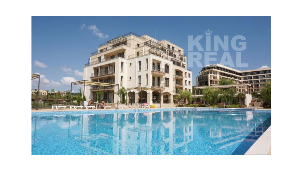 Štýlový 2 izbový apartmán v komplexe SORRENTO SOLE MARE v letovisku Sveti Vlas v Bulharsku