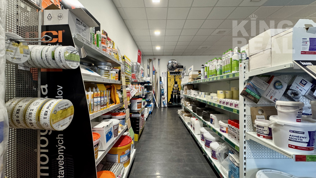 Sklad s pozemkom, spevnenou plochou na prenájom