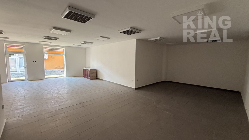 PRIESTOR NA PRENÁJOM V CENTRE MESTA ŠURANY