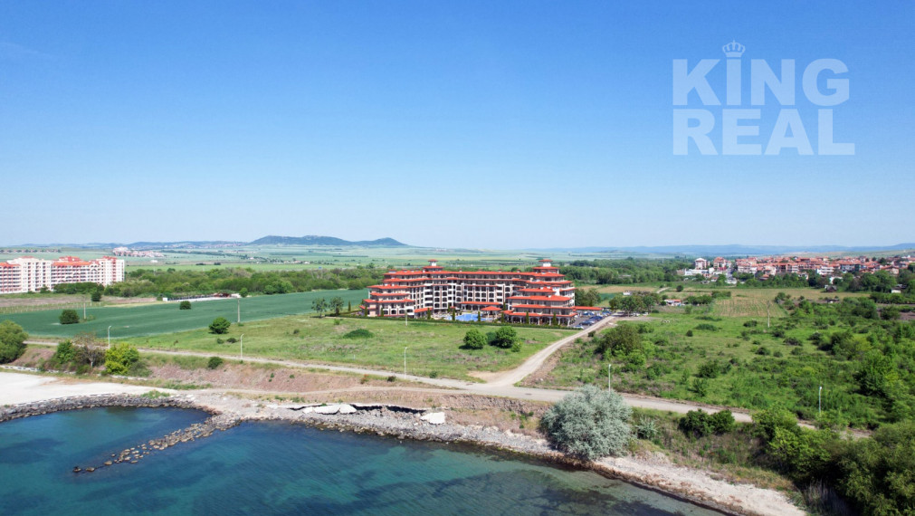 Apartmány v komplexe SOLE MARE v 1. línii na pobreží Aheloy v Bulharsku - Na splátky so 6% garantovaným výnosom z prenájmu