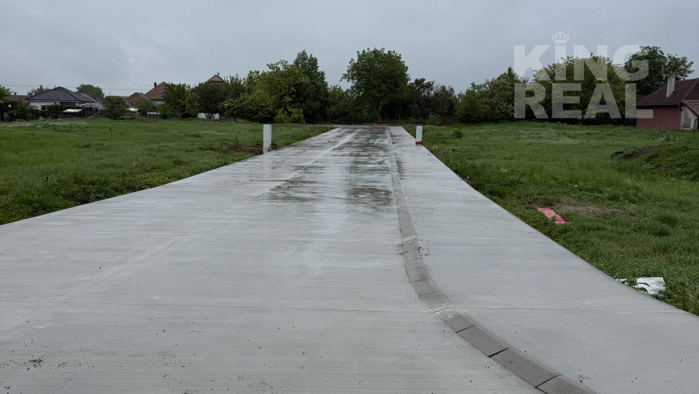 POZEMOK ŠURANY – ČASŤ NITRIANSKY HRÁDOK – NOVÁ ULICA