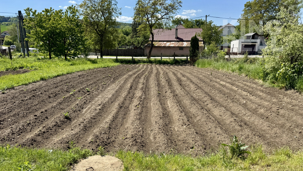 Na predaj 2 izbový byt s pozemkami, Jarovnice, Sabinov