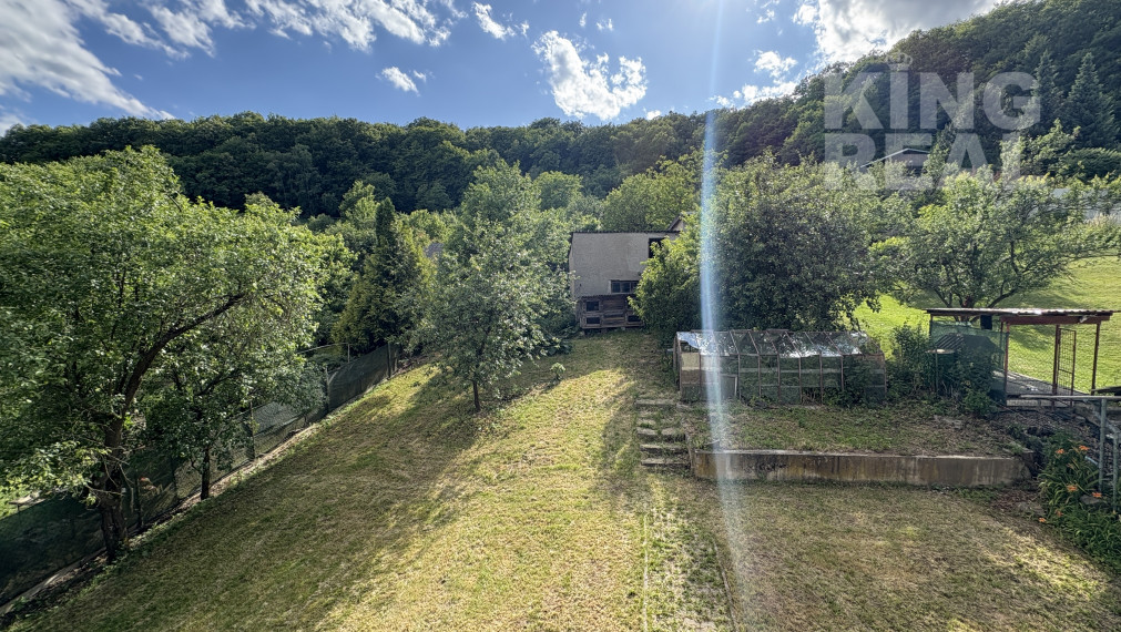 REZERVOVANÉ!! Rodinný dom Prešov, Šidlovec s veľkou záhradou na predaj