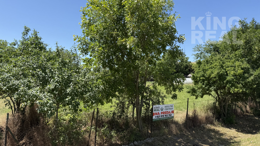 Pozemok na predaj – Komoča | 1 294 m² | 63 000 €