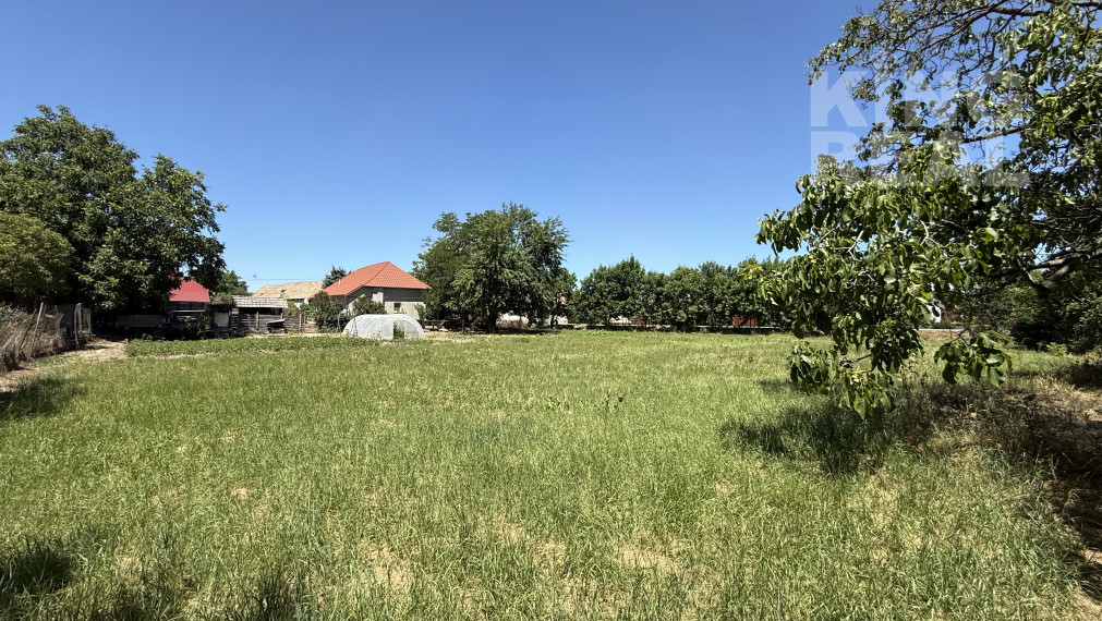 Pozemok na predaj – Komoča | 1 294 m² | 63 000 €