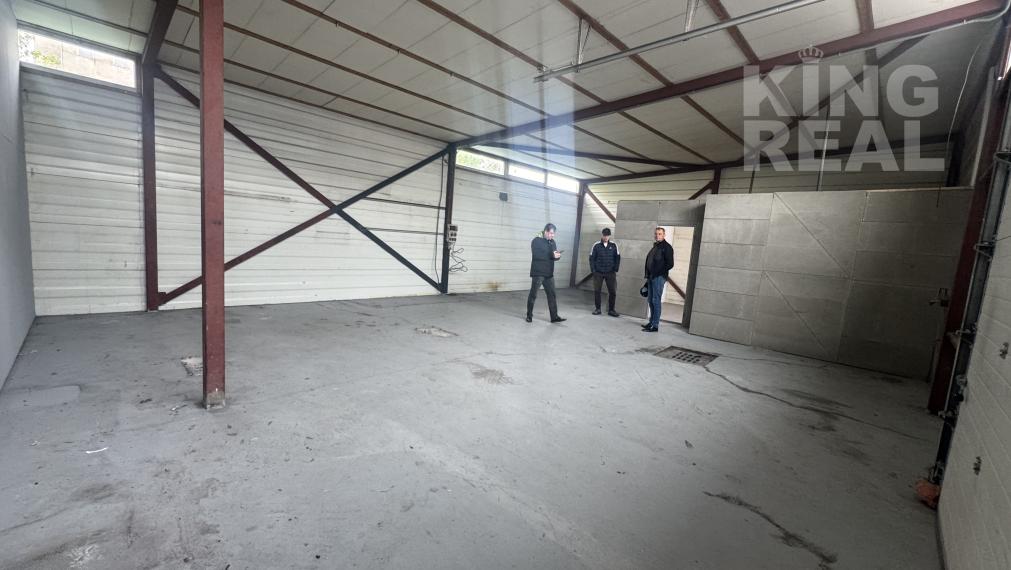 Na prenájom zateplená hala – Košice, Textilná, 276 m²