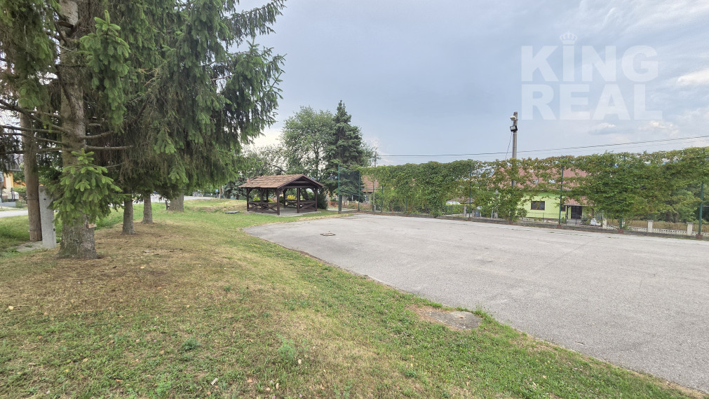 POSLEDNÝ STAVEBNÝ POZEMOK NA PREDAJ 667 m2 NOVÁ POLHORA - KOŠICE