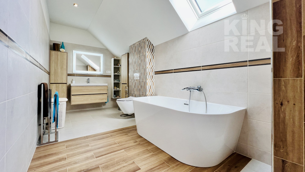 !!ZNÍŽENÁ CENA!! Rodinný dom s vlastným SPA a bazénom v obci Krásna Lúka okr. Sabinov