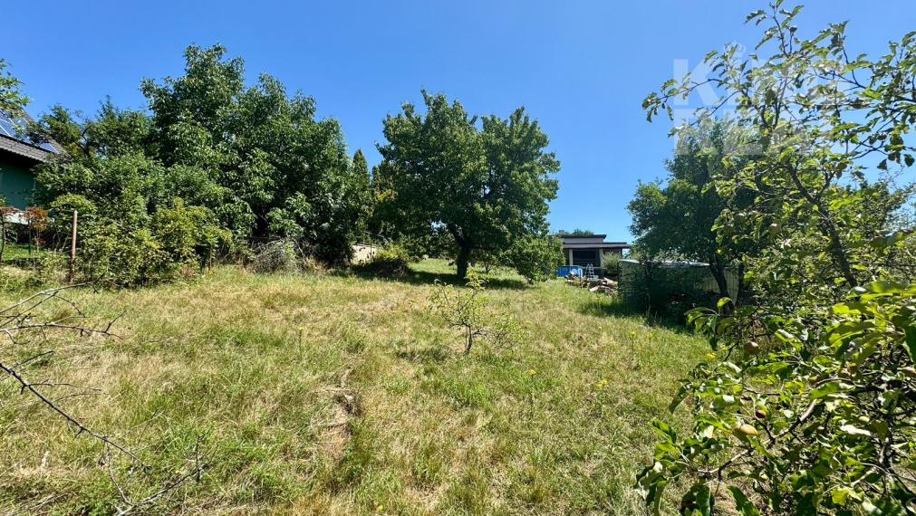 Stavebný pozemok v obci Poproč