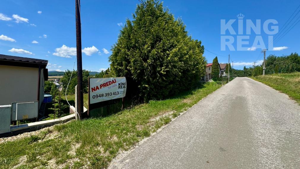 Stavebný pozemok v obci Poproč