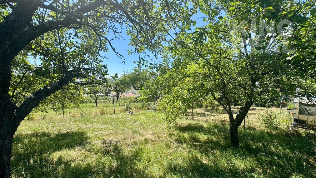 Stavebný pozemok v obci Poproč