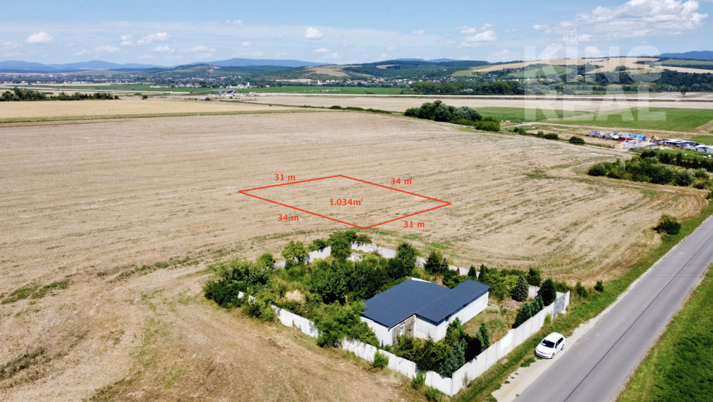 Investičný stavebný pozemok - Krásna