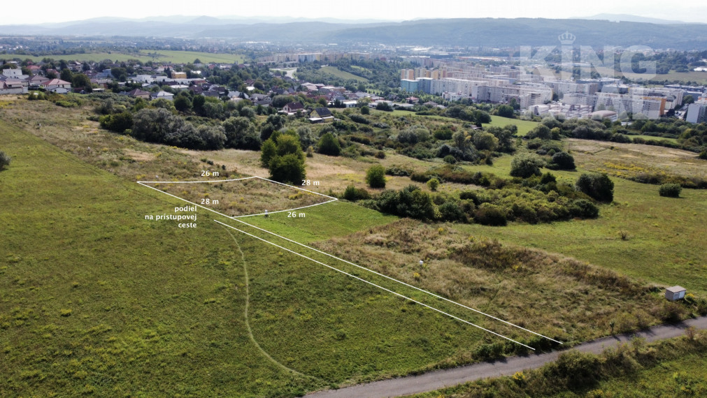NA PREDAJ POZEMOK ĽUBOTICE!
