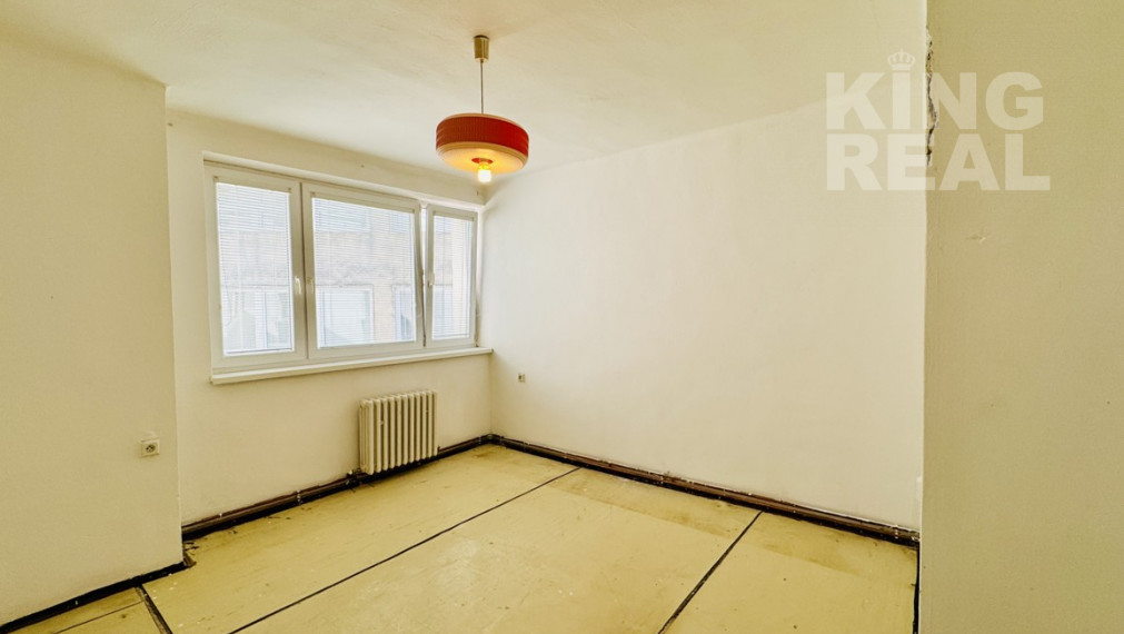 5 izbový byt s 2 kuchyňami a kúpeľňami v centre mesta Svidník