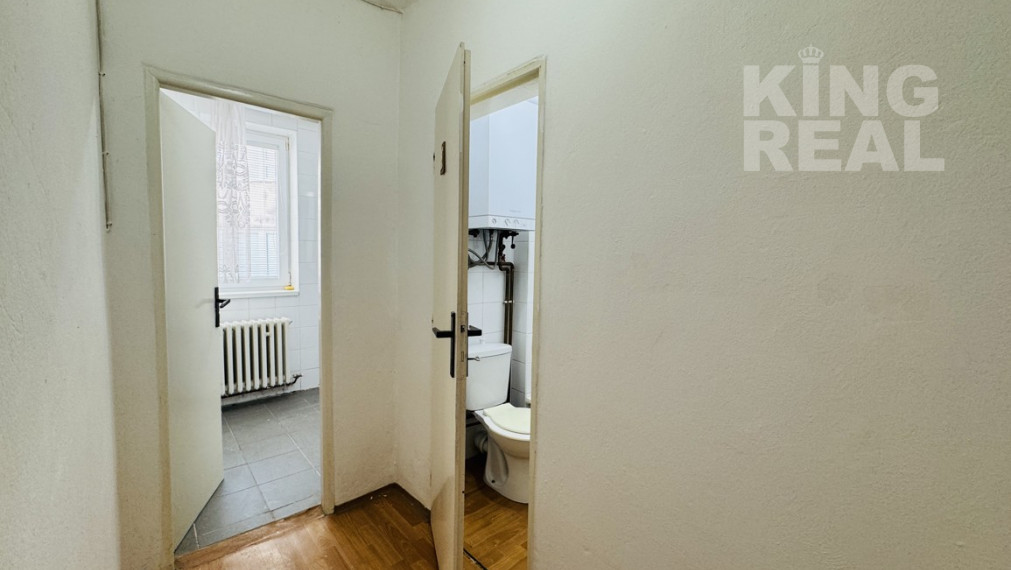 5 izbový byt s 2 kuchyňami a kúpeľňami v centre mesta Svidník