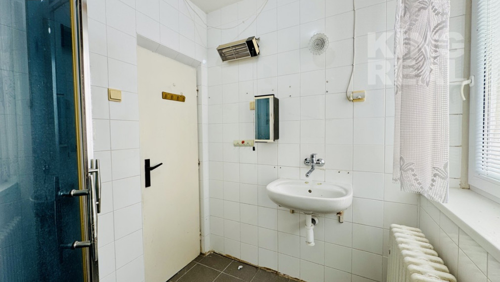 5 izbový byt s 2 kuchyňami a kúpeľňami v centre mesta Svidník