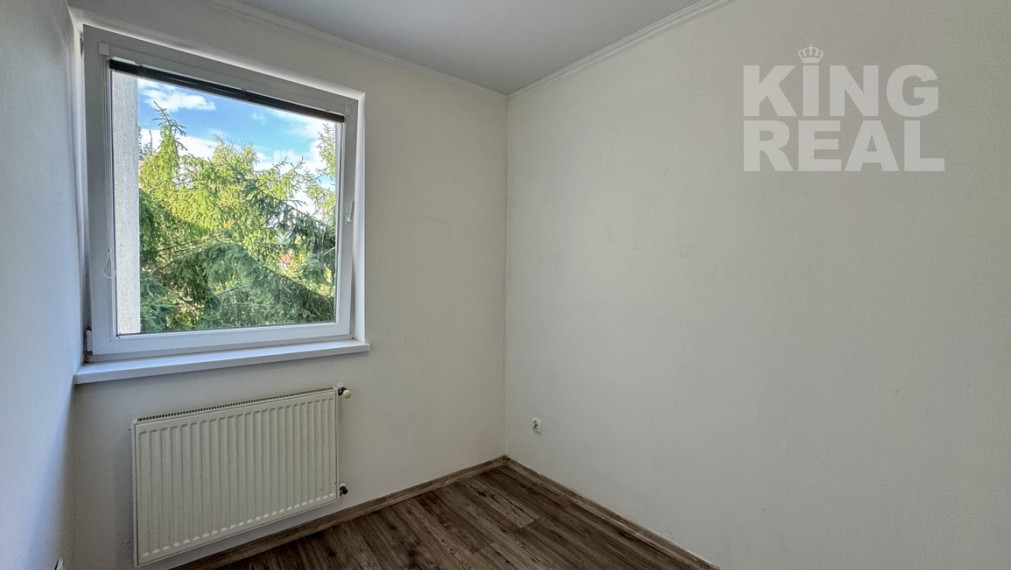 5 izbový byt s 2 kuchyňami a kúpeľňami v centre mesta Svidník