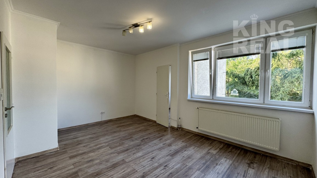 5 izbový byt s 2 kuchyňami a kúpeľňami v centre mesta Svidník