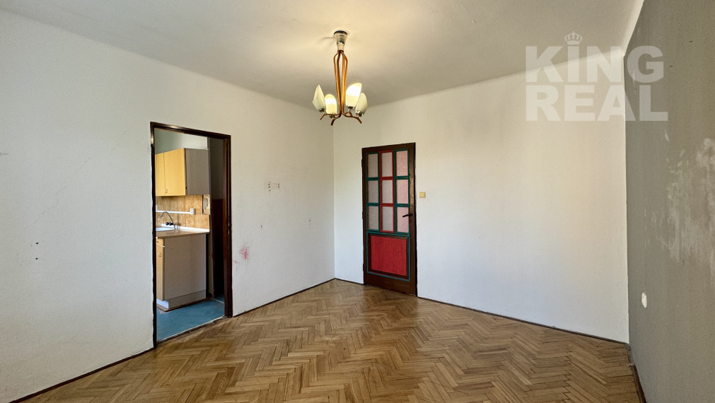 Na predaj 2,5 izbový byt s loggiou, ul. Moyzesova 1, Bardejov